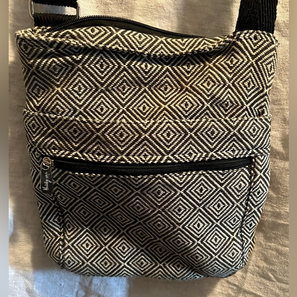 Thirty-One Hipster Black and White diamond purse. Adjustable strap. Pockets+ - Picture 2 of 7